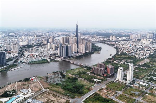 Centro financiero de Vietnam en Ciudad Ho Chi Minh mejora continuamente su posición