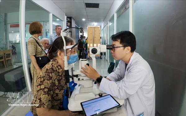 Ciudad Ho Chi Minh apuesta por un sistema de salud moderno e inclusivo