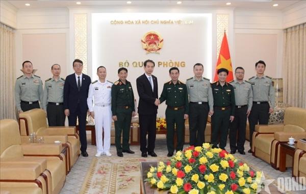 Вклад в общий успех военно-дипломатической деятельности между Вьетнамом и Китаем