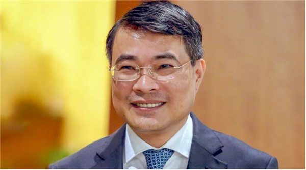 ຊີ​ວະ​ປະ​ຫວັດ​ຫຍໍ້​ຂອງ​ທ່ານ​ນາ​ຍົກ​ລັດ​ຖະ​ມົນ​ຕີ ເລ​ມິງ​ຮຶງ