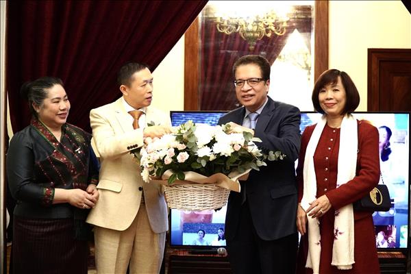 Thắm tình hữu nghị Việt-Lào tại xứ sở Bạch Dương