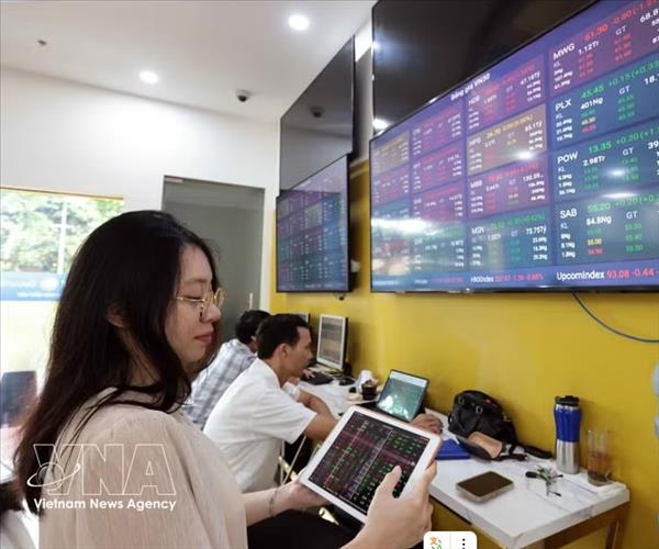 Positive FTSE Russell assessments spotlight Vietnams stock market reforms