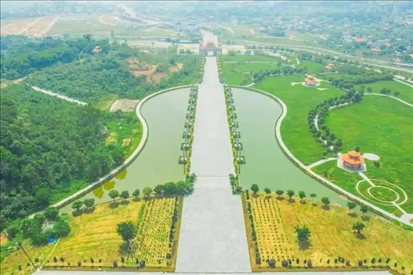 タイティエン：神聖なる祖の地への旅