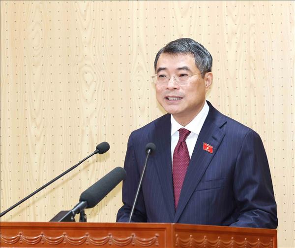 ខិតខំប្រឹងប្រែងសម្រេចបានកំណើន២ខ្ទង់ រក្សាស្ថិរភាពម៉ាក្រូសេដ្ឋកិច្ច