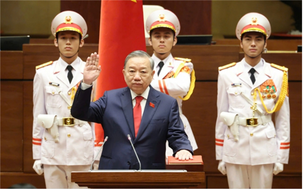 ໂທລະເລກ, ຈົດໝາຍ ແລະ ສານຊົມເຊີຍບັນດາການນຳຫຼັກແຫຼ່ງຂອງ ຫວຽດນາມ