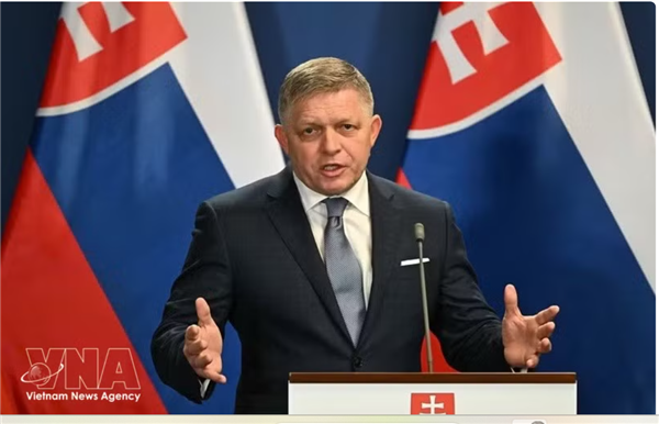 Le Premier ministre slovaque Robert Fico attendu au Vietnam