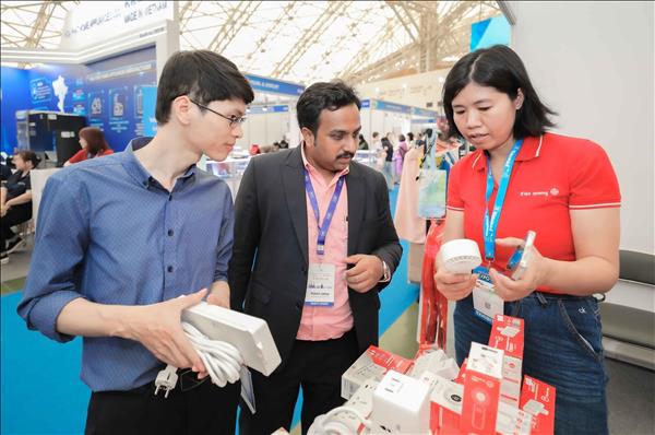 Vietnam Expo 2026 opens in Hanoi