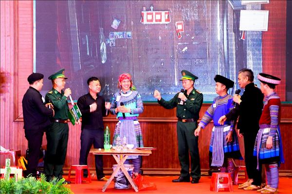 Tiếng dân tộc - Chìa khóa mở cửa lòng dân biên giới