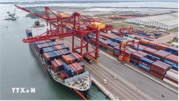 ADB ຮັກສາການຄາດຄະເນທີ່ຕັ້ງໜ້າຕໍ່ກັບແງ່ຫວັງເສດຖະກິດ ຫວຽດນາມ