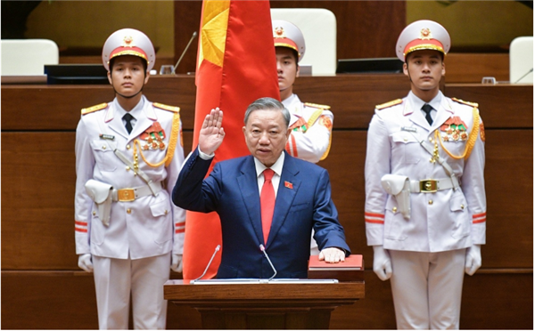 ໂທລະເລກ, ຈົດໝາຍ ແລະ ສານຊົມເຊີຍບັນດາການນຳຫຼັກແຫຼ່ງຂອງ ຫວຽດນາມ