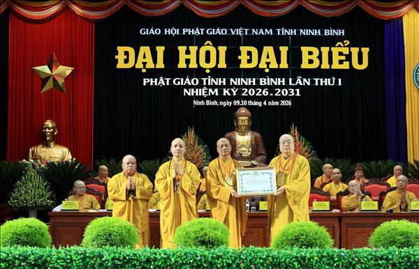 Phật giáo đồng hành cùng sự phát triển kinh tế - xã hội địa phương