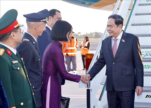 越南国会主席陈青敏开始对意大利进行正式访问