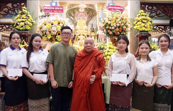 Lao, Cambodian, Thai New Year festivals in Ho Chi Minh City boost solidarity, friendship