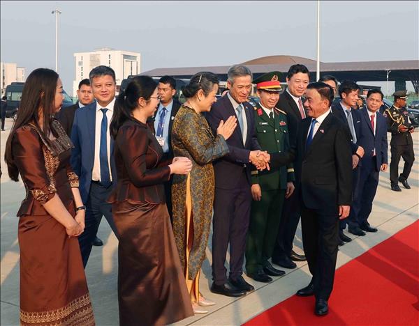 Thường trực Ban Bí thư Trần Cẩm Tú về tới Hà Nội, kết thúc tốt đẹp chuyến thăm chính thức Lào và Campuchia