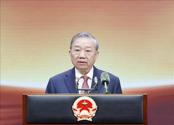 トー・ラム書記長・国家主席の中国訪問、越中関係の発展方向を示す重要な役割