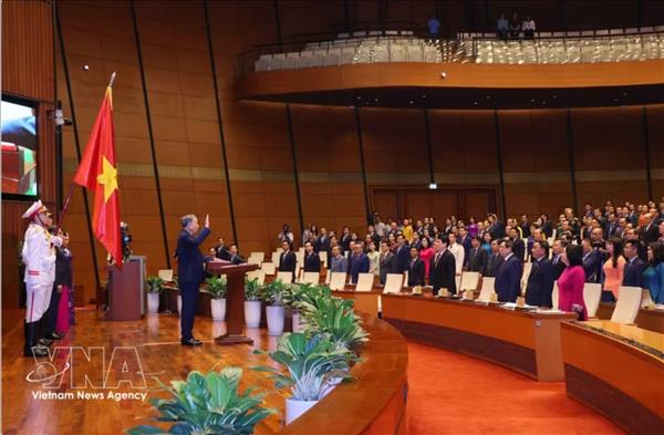 各国和国际组织领导继续向越南新一届领导班子致贺电贺函