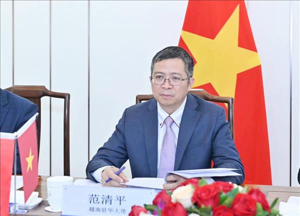 주중대사 당서기장-국가주석 방중, 양국 관계에 새로운 활력