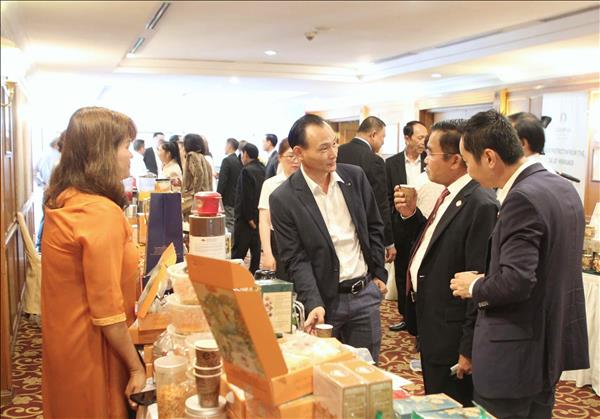 Đẩy mạnh xúc tiến thương mại, đầu tư giữa doanh nghiệp Việt Nam và Campuchia