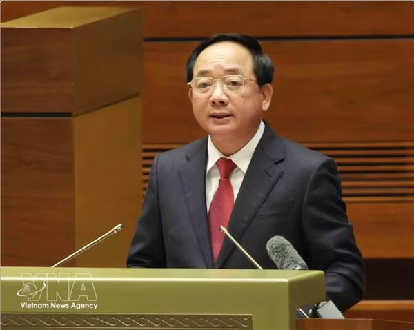 贯彻落实越共十四届二中全会决议全国会议上：党内政治思想工作规定中基本内容