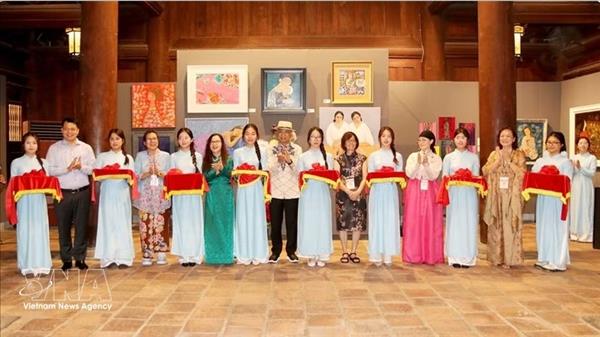 International exhibition Women Painting Women opens in Hanoi