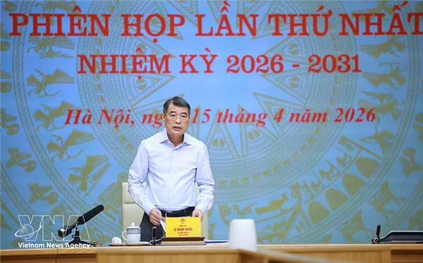 Émulation et récompenses doivent accompagner lobjectif dune croissance à deux chiffres, selon le PM