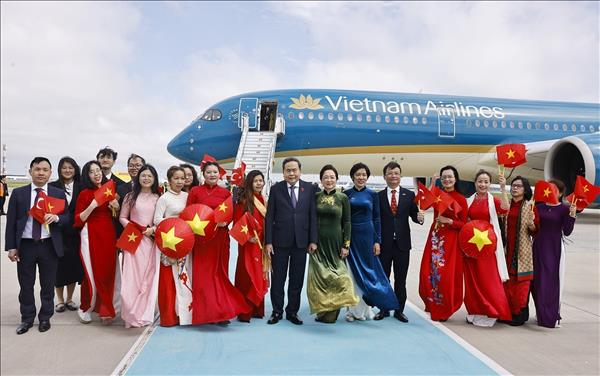 National Assembly Chairman arrives in Türkiye for attendance at IPU-152