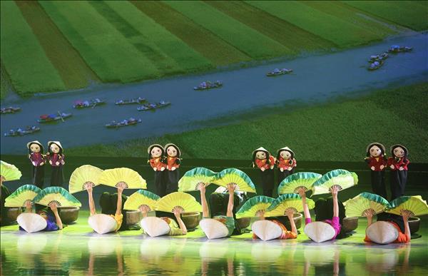 Tổng Bí thư, Chủ tịch nước Tô Lâm dự Chương trình nghệ thuật hữu nghị Việt Nam - Trung Quốc