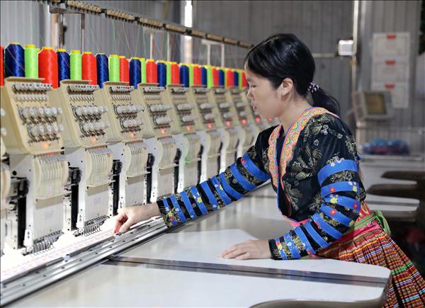 Efforts required to step up disbursement for national target programmes