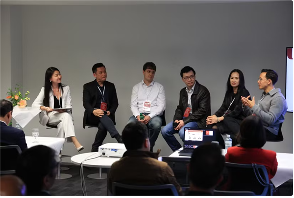 Dialogue Suisse-Vietnam sur lintelligence artificielle et la fintech