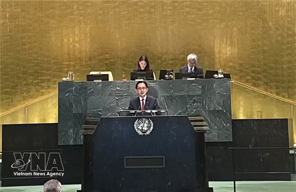 中东冲突：越南呼吁停止交战、维护航行安全并促进对话