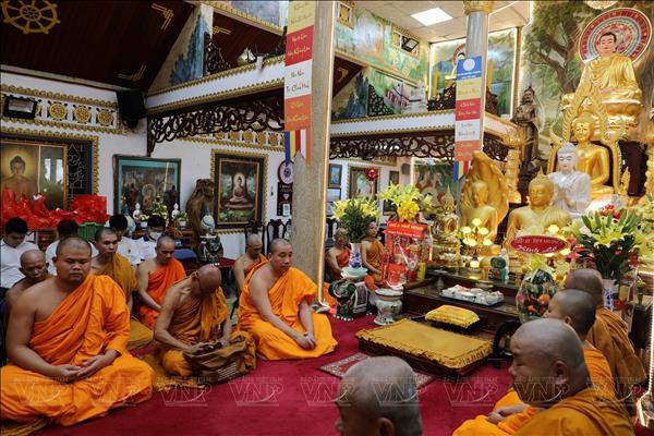 ງານບຸນປີໃໝ່ປະເພນີ ກຳປູເຈຍ - ລາວ - ໄທ ຈັດຂຶ້ນຢູ່ວັດ ໂຝມິງ, ນະຄອນ ໂຮ່ຈີມິນ