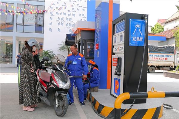 Firms complete infrastructure, supply preparations for E10 biofuel rollout