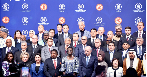 ຫວຽດ​ນາມ ແມ່ນ​ຄູ່​ຮ່ວມ​ມື​ທີ່​ຕັ້ງ​ໜ້າ, ມີ​ຄວາມ​ຮັບ​ຜິດ​ຊອບ​ໃນ​ການ​ຊຸກ​ຍູ້​ການ​ຮ່ວມ​ມື​ລັດ​ຖະ​ສະ​ພາ