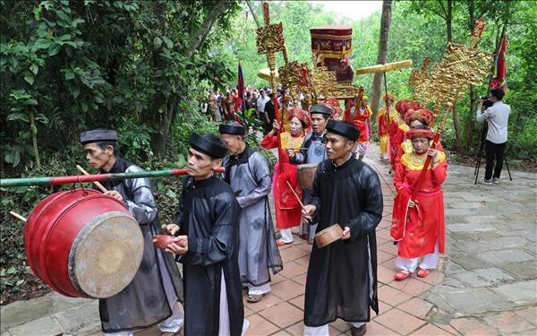 Lễ hội truyền thống Đền thờ Công chúa Nhồi Hoa