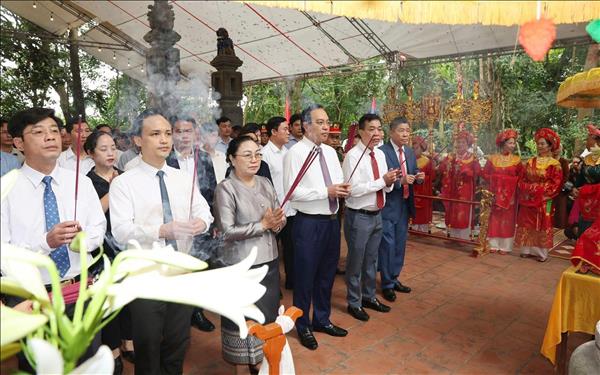 닌빈성 ‘뇨이호아 공주 사당 전통 축제 개최