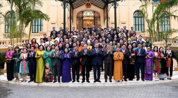 ເລ​ຂາ​ທິ​ການ​ໃຫຍ່, ປະ​ທານ​ປະ​ເທດ ໂຕ​ເລິມ: ສືບ​ຕໍ່​ປ່ຽນ​ແປງ​ໃໝ່​ຈິນ​ຕະ​ນາ​ການ​ໂດຍ​ພື້ນ​ຖານ​ກ່ຽວ​ກັບ​ວຽກ​ງານ​ຊົນ​ເຜົ່າ ແລະ ນະ​ໂຍ​ບາຍ​ຊົນ​ເຜົ່າ