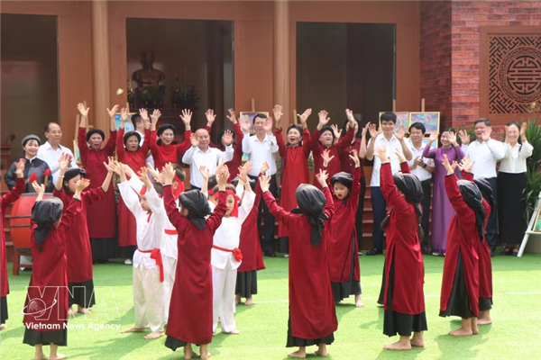 Festival del Templo de los Reyes Hung se inaugura con vibrantes actividades culturales y turísticas