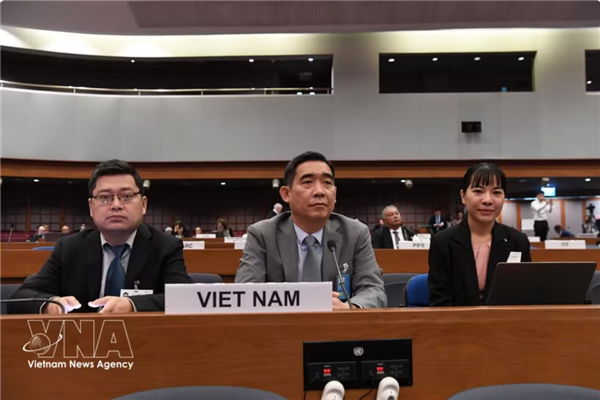 82e session de la CESAP: le Vietnam réitère son engagement pour un développement axé sur lhumain