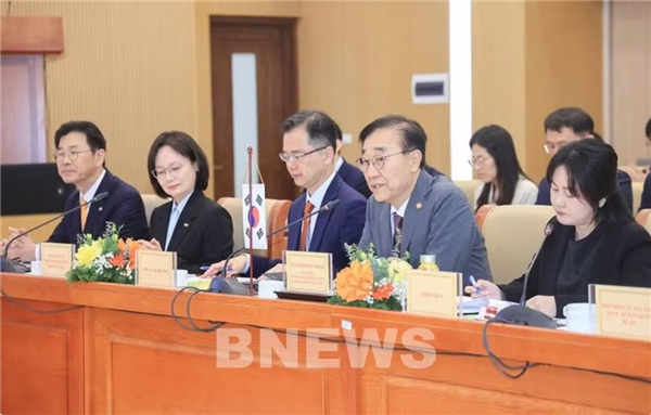 Vietnam- République de Corée : un partenariat élargi, des rails aux villes intelligentes