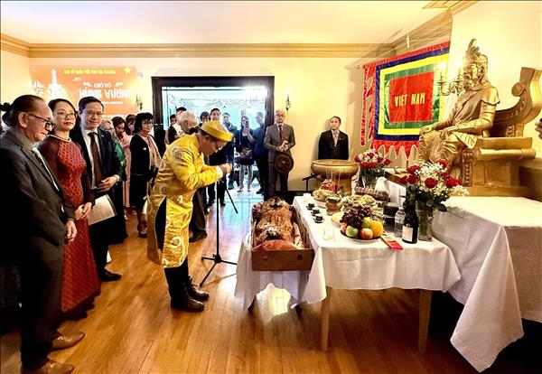 Giỗ Tổ Hùng Vương 2026: Từ Canada hướng về đất Tổ