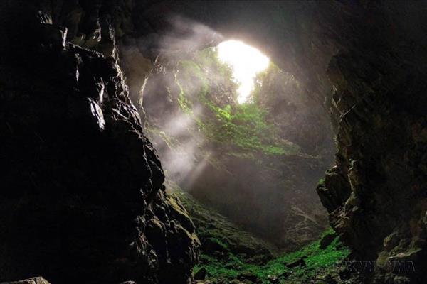 Rare 350-metre waterfall discovered inside new cave in Phong Nha–Ke Bang