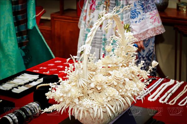 Hanoi promotes craft village tourism as a driver of growth