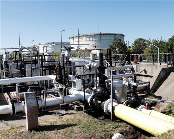 ຢູແກຼນ ເປີດທໍ່ສົ່ງນ້ຳມັນ Druzhba ຄືນ ເພື່ອປ່ອຍບ້ວງເງິນກູ້ຢືມ 90 ຕື້ ເອີໂລ ຈາກ ອີຢູ