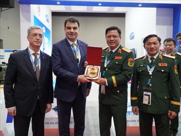 ជំរុញកិច្ចសហប្រតិបត្តិការការពារជាតិរវាងវៀតណាមនិងទួរគី