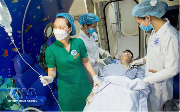 Développer les soins médicaux spécialisés pour les populations côtières et insulaires