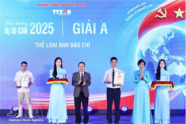 Le prix de la presse de la VNA 2025 suscite lesprit de laudace et de linnovation à lère numérique