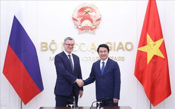 ベトナムとロシア、サイバー安全保障分野で協力強化