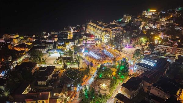 Незабываемые впечатления при поездке в Сапа в период праздника 30 апреля