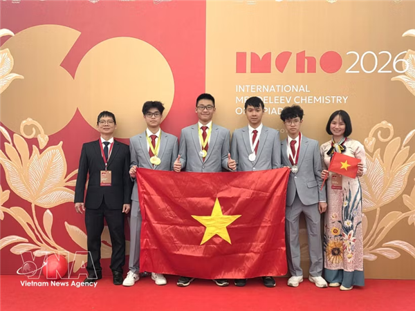4名越南学生在门捷列夫国际化学奥林匹克竞赛中全部夺牌