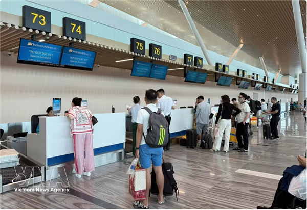 Déclaration en ligne obligatoire pour certains passagers à Tan Son Nhat